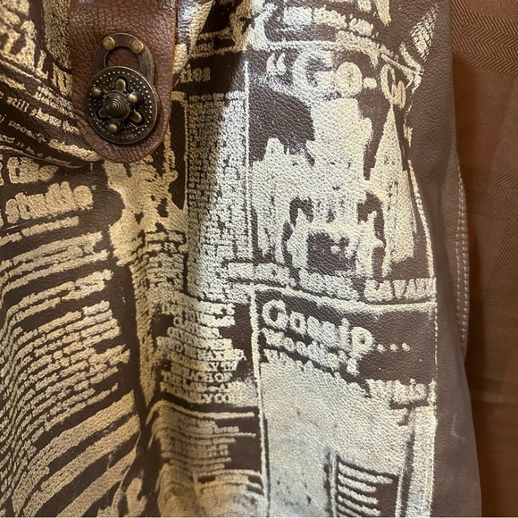 Gorgeous Lavazzon Limited Edition Leather Satchel made in New York City - Picture 3 of 11